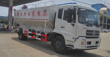 國(guó)五天錦散裝飼料運(yùn)輸車(chē)