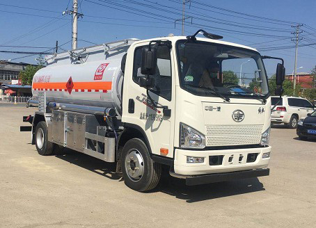 國六解放J6F油罐車圖片